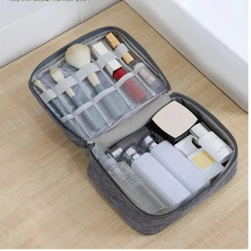 Large Capacity Travel Makeup Bag - House Flexa
