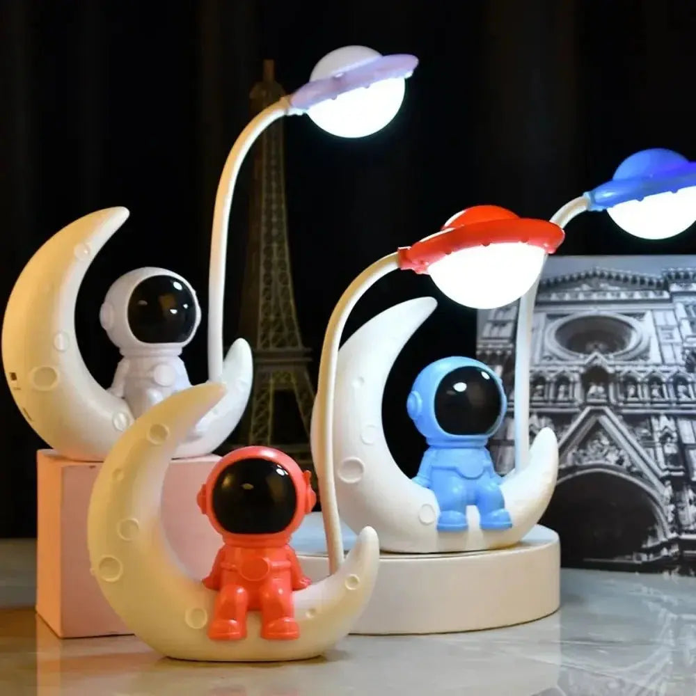 Moon Astronaut LED Night Desk Lamp - House Flexa